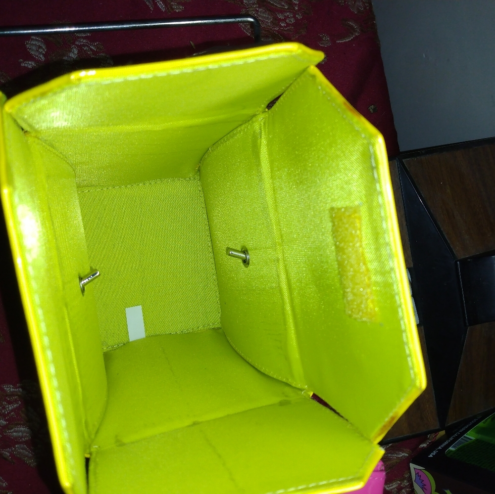 2 Chinese Box Purses - Picture 2 of 4